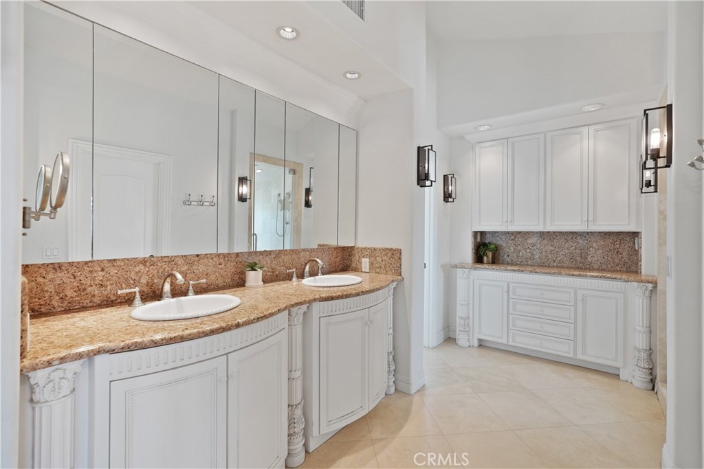 Hilltop Place (HP) - Residential