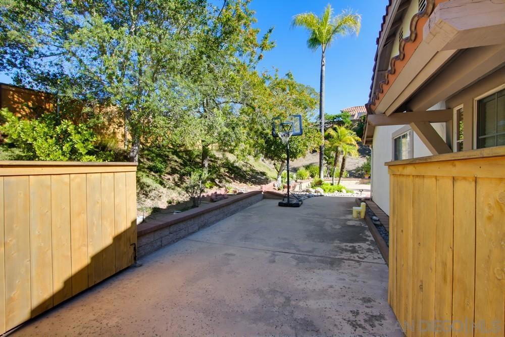 Southwest Escondido - Residential