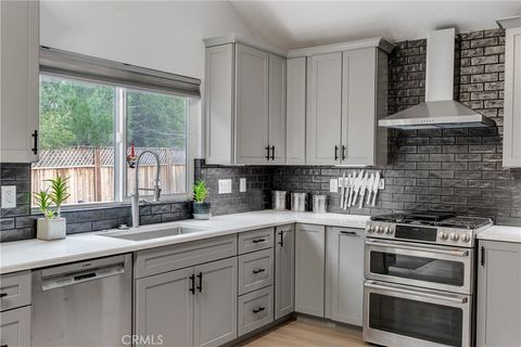 Tiny photo for 940 Austin Court, Paso Robles, CA 93446 (MLS # NS26000466)