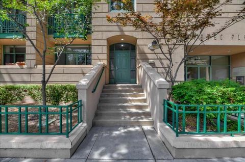 Photo of 147 S 4th Street, San Jose, CA 95112 (MLS # ML82047250)
