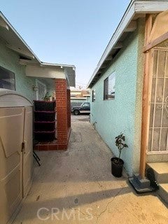 1457 W 25th