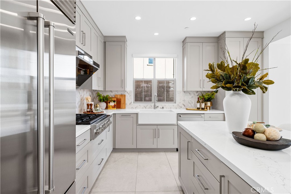 Fresco - Residential