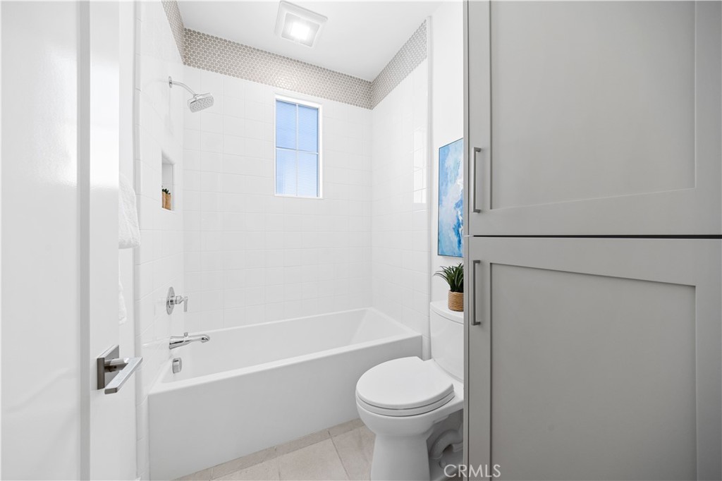 Fresco - Residential