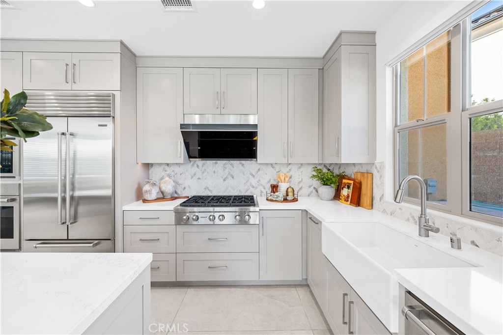 Fresco - Residential