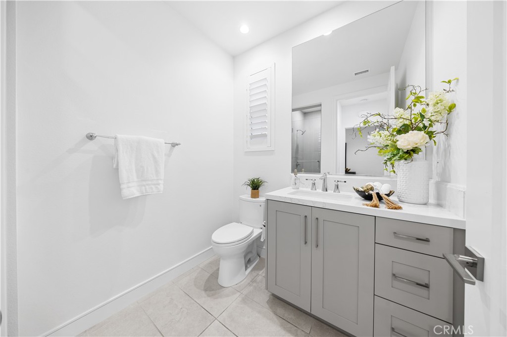 Fresco - Residential