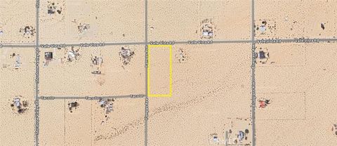 Photo of 0 Valle Vista Road, 29 Palms, CA 92277 (MLS # SW25258125)