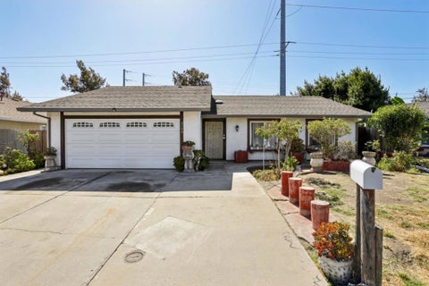 Photo of 2199 Avenida De Las Flores, Santa Clara, CA 95054 (MLS # ML82062448)