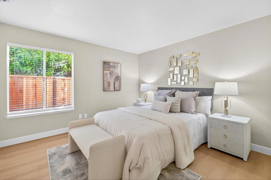CANYON CREST - Residential