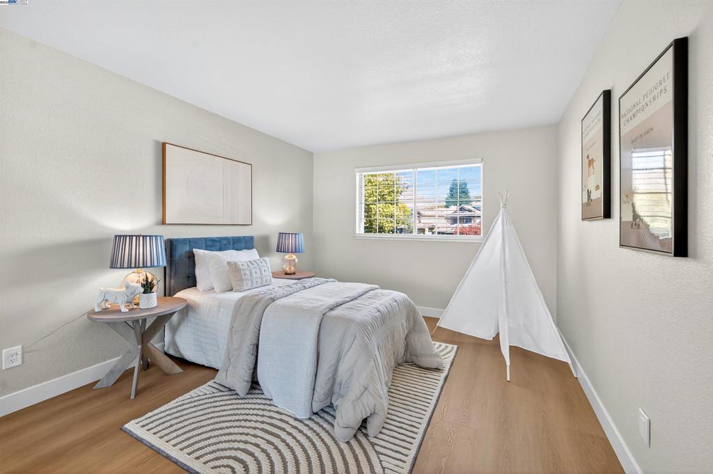 CANYON CREST - Residential