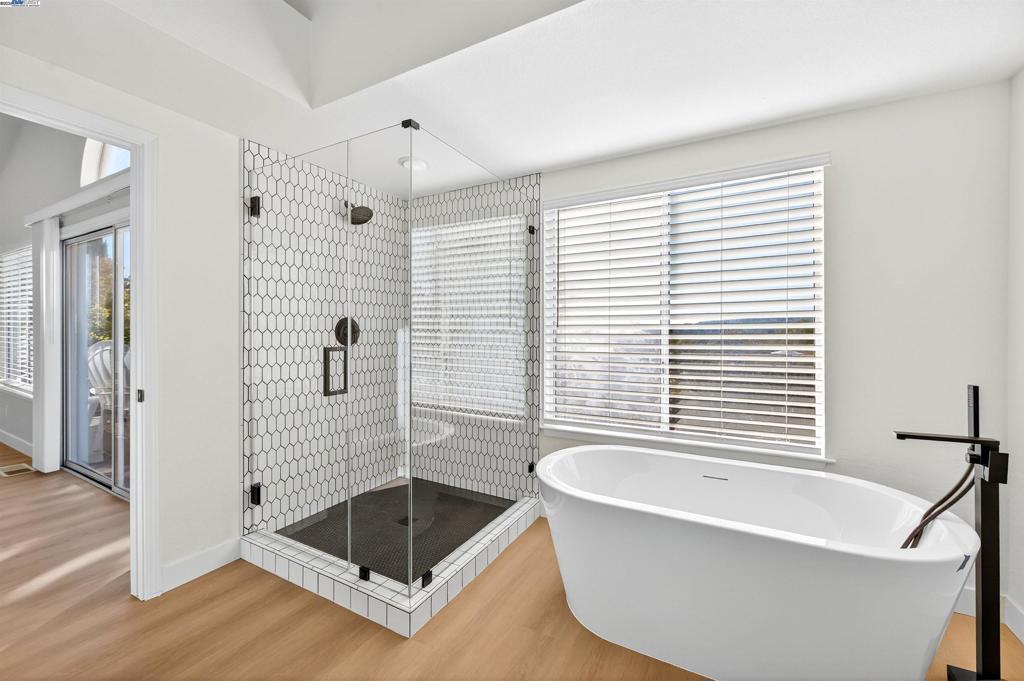 CANYON CREST - Residential