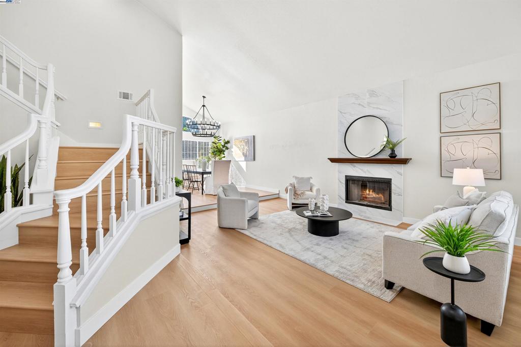 CANYON CREST - Residential