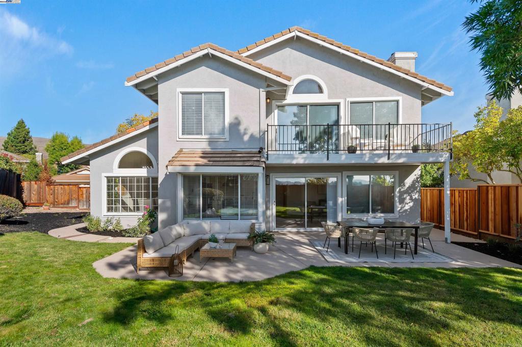 CANYON CREST - Residential