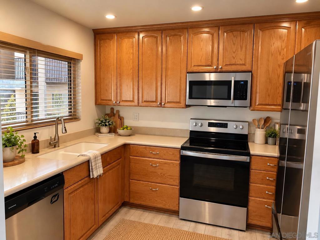 2510 CLAIREMONT DRIVE 204