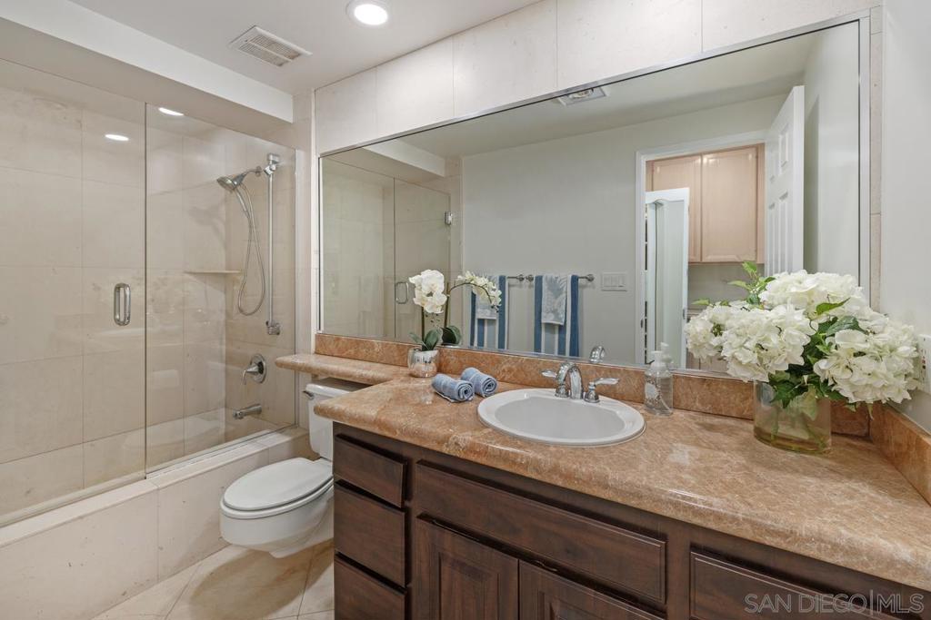 Del Mar - Residential