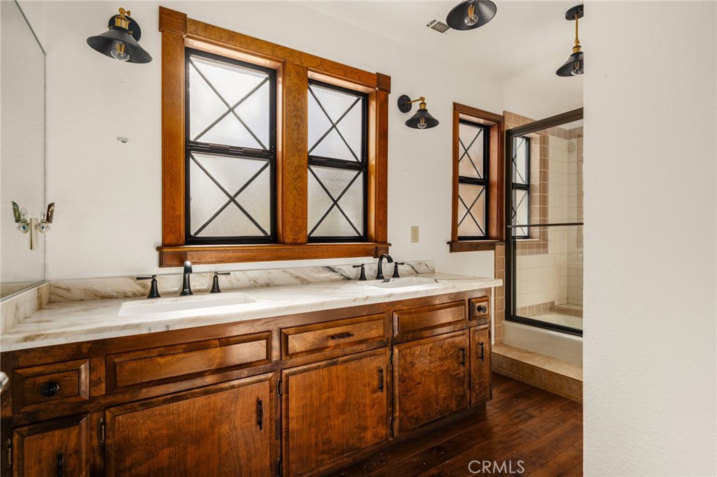 Arrowhead Woods (AWHW) - Residential