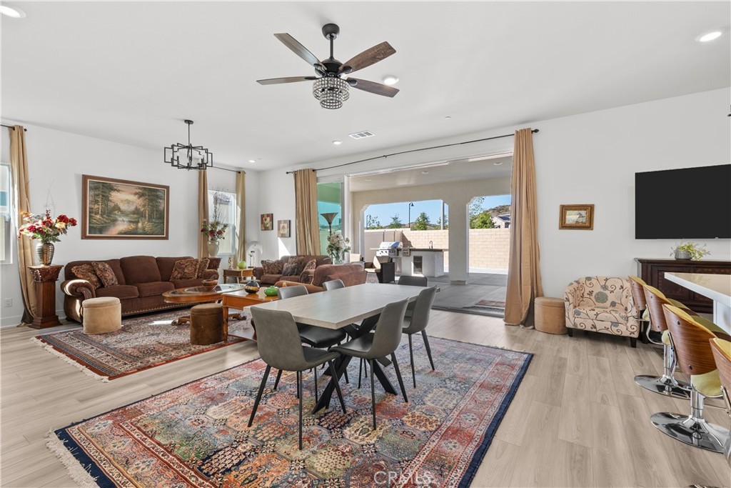 Estrada at Tesoro Highlands - Residential