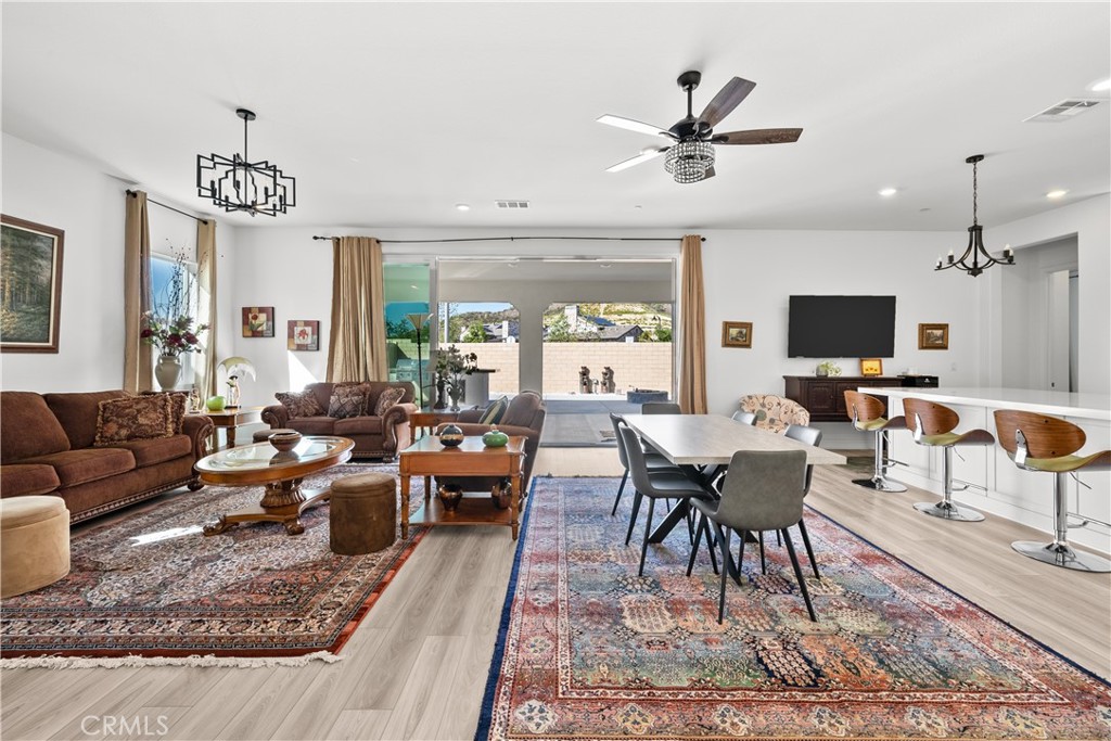 Estrada at Tesoro Highlands - Residential