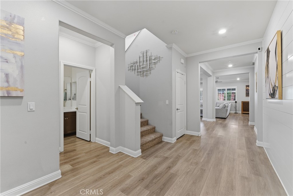 27433 Saginaw