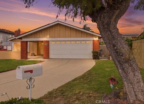 Photo of 13921 Grambling Cir, Westminster, CA 92683 (MLS # IG26087667)