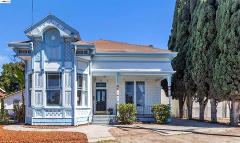 Photo of 22354 Western Blvd Blvd, Hayward, CA 94541 (MLS # 41128349)