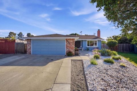 Photo of 4463 Lancero Court, Fremont, CA 94536 (MLS # ML82047497)