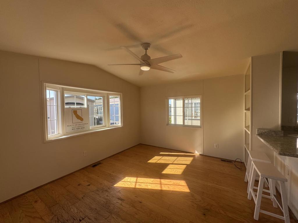 170 W Cliff