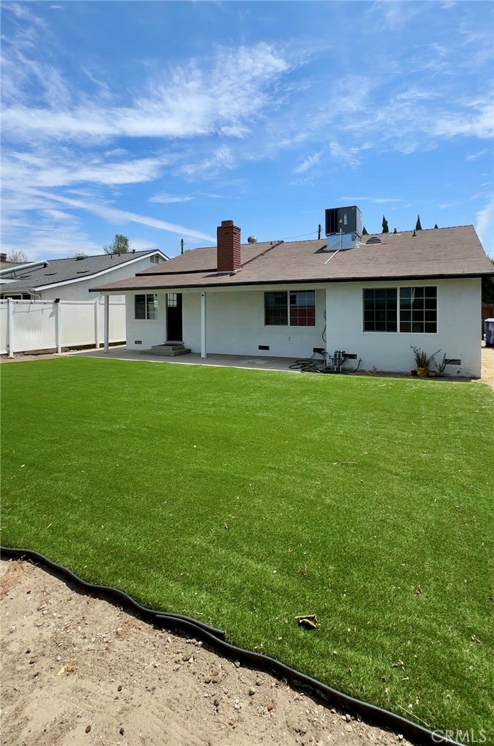 5651 Radford