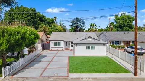 MLS: SR26151697