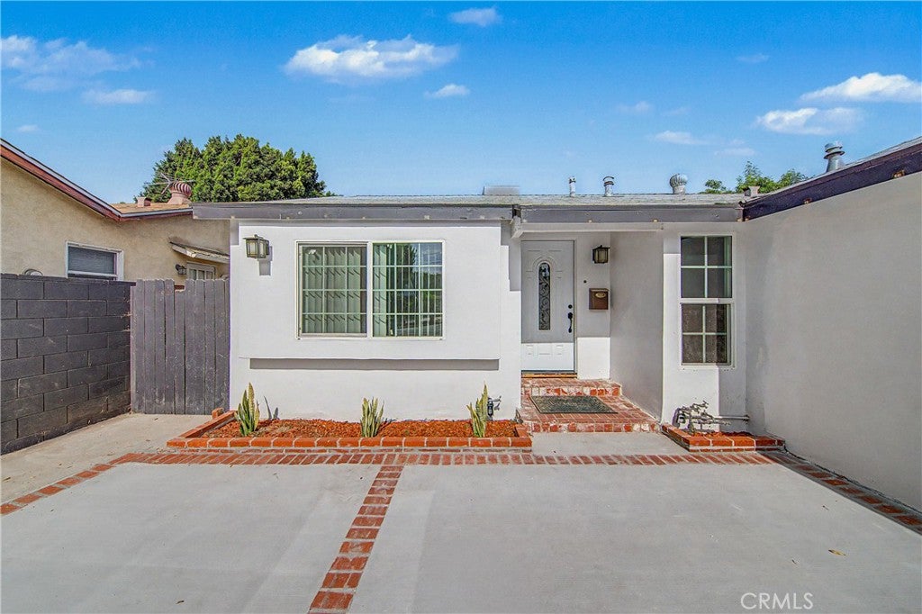 5651 Radford Avenue