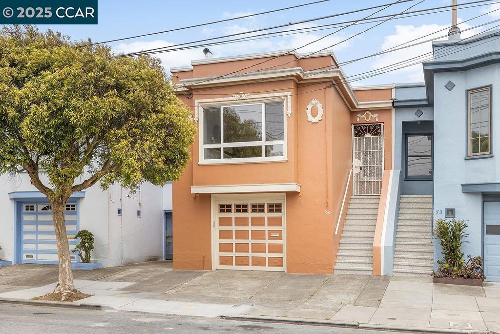 Properties 1 65 Del Monte St