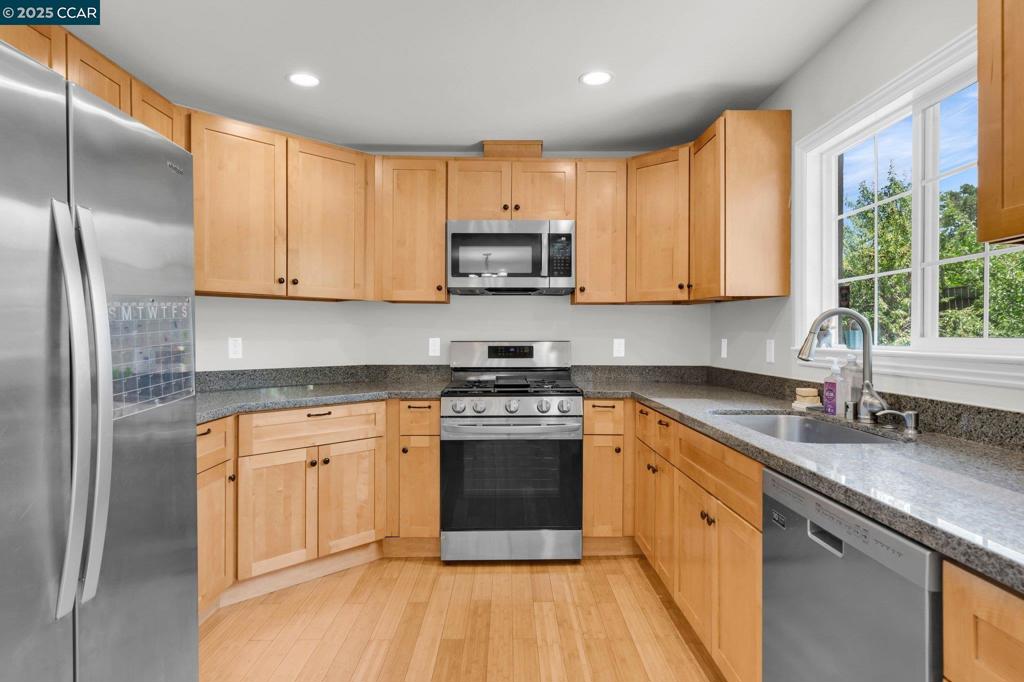MACDONOUGH - Residential
