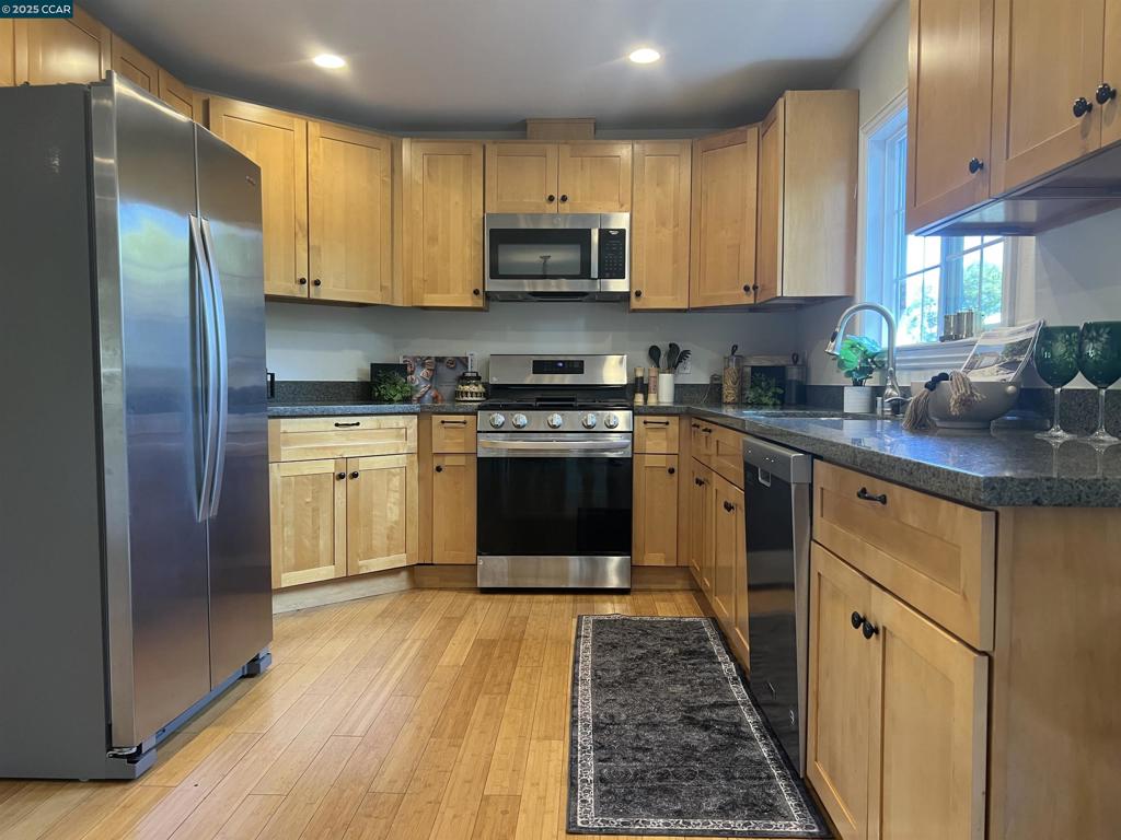 MACDONOUGH - Residential