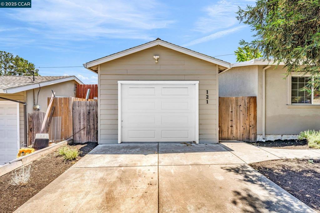 MACDONOUGH - Residential