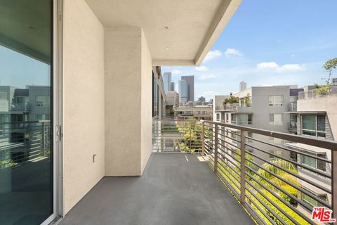 Photo of 267 S San Pedro Street #616, Los Angeles, CA 90012 (MLS # 26632581)