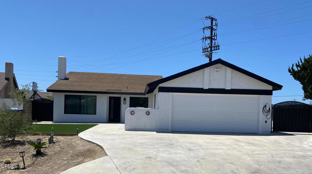 326 Towns Court