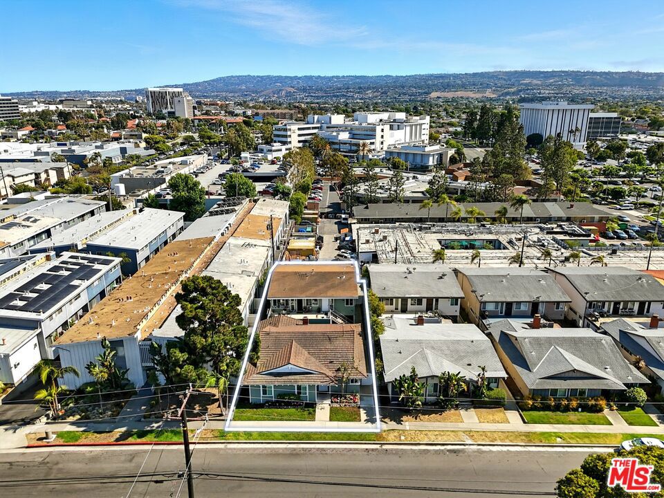 4104 Emerald Street