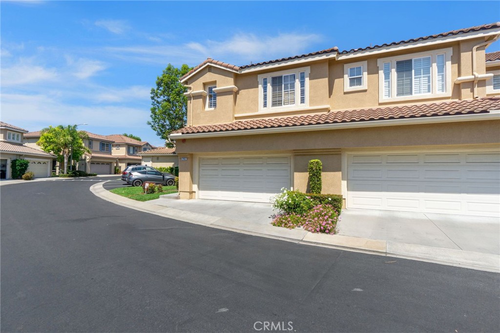 27452 Newporter Way