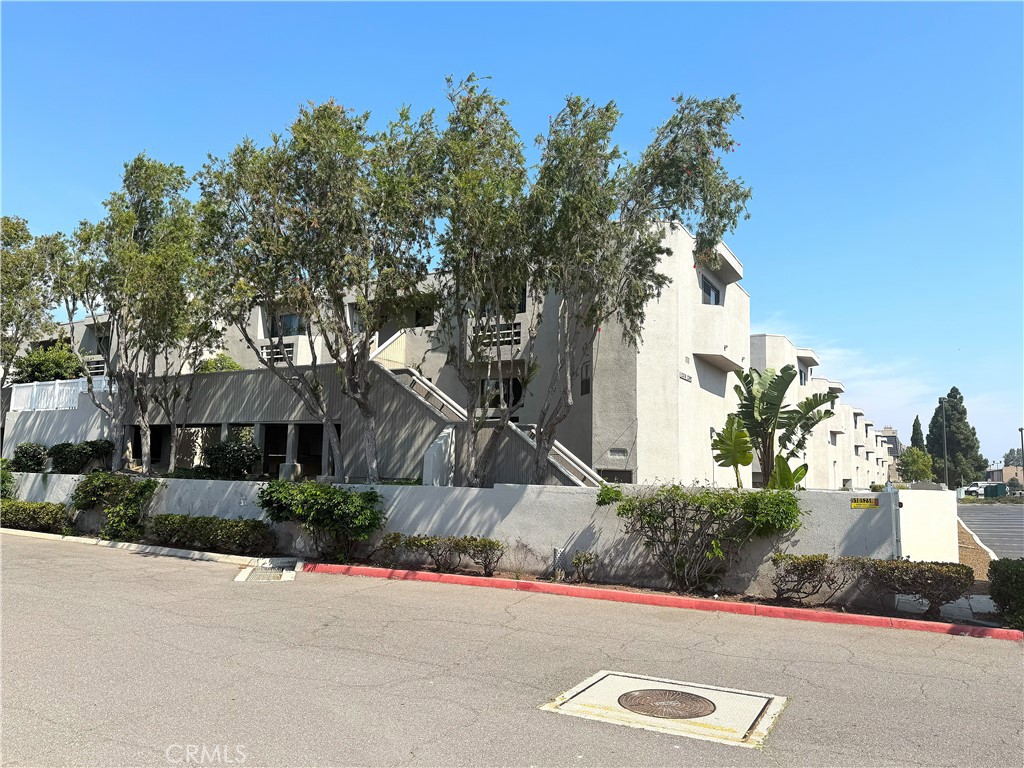 12584 Montecito Road 5