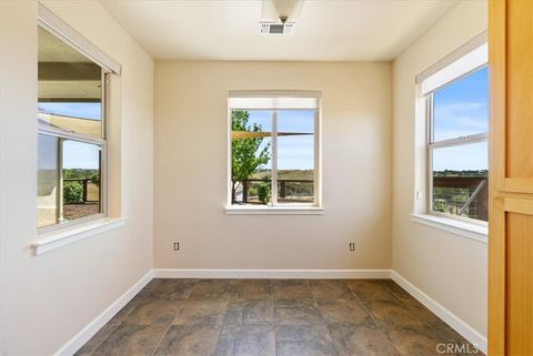 Tiny photo for 5880 Silverado Place, Paso Robles, CA 93446 (MLS # NS26076582)