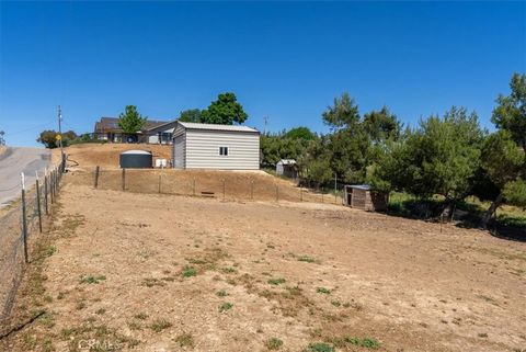 Tiny photo for 5880 Silverado Place, Paso Robles, CA 93446 (MLS # NS26076582)