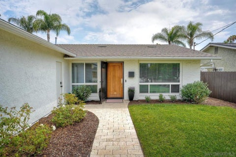 Photo of 7055 Whipple AVE, San Diego, CA 92122 (MLS # 260015394SD)
