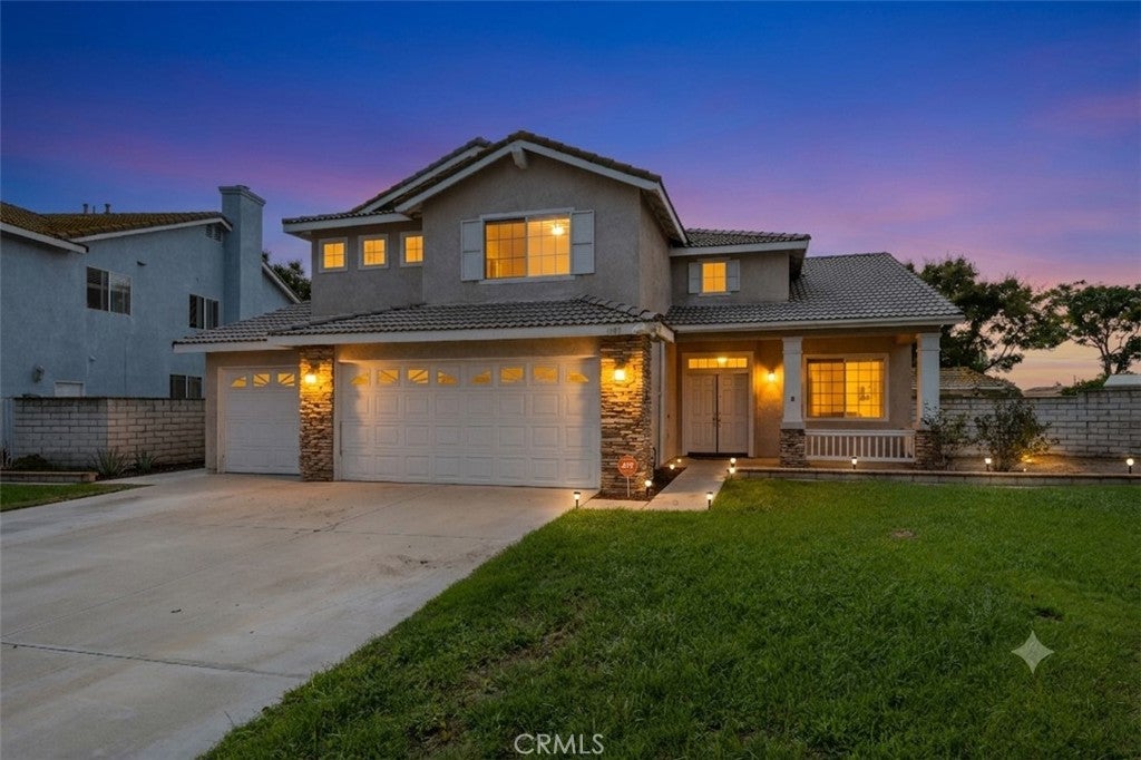 3142 Stallion Street