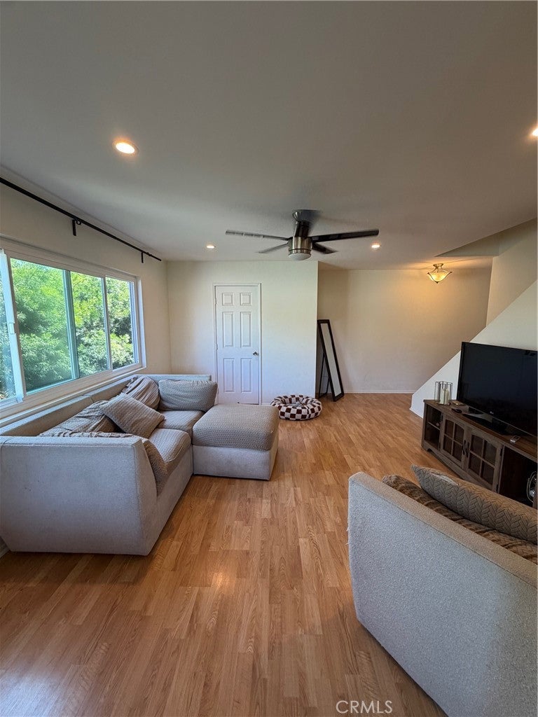 725 Coronado 206