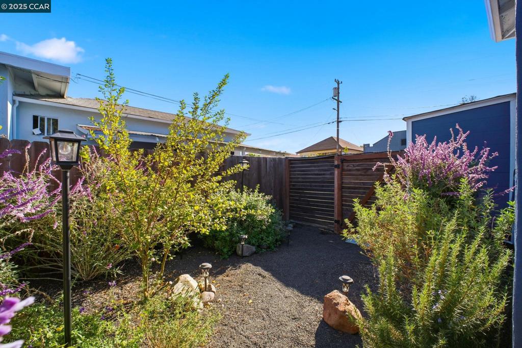 DOWNTOWN - Residential