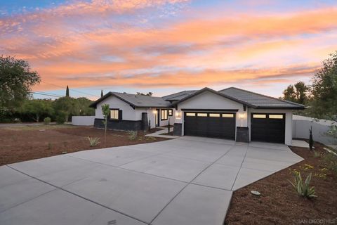 2745 Alexander Dr Escondido CA 92029