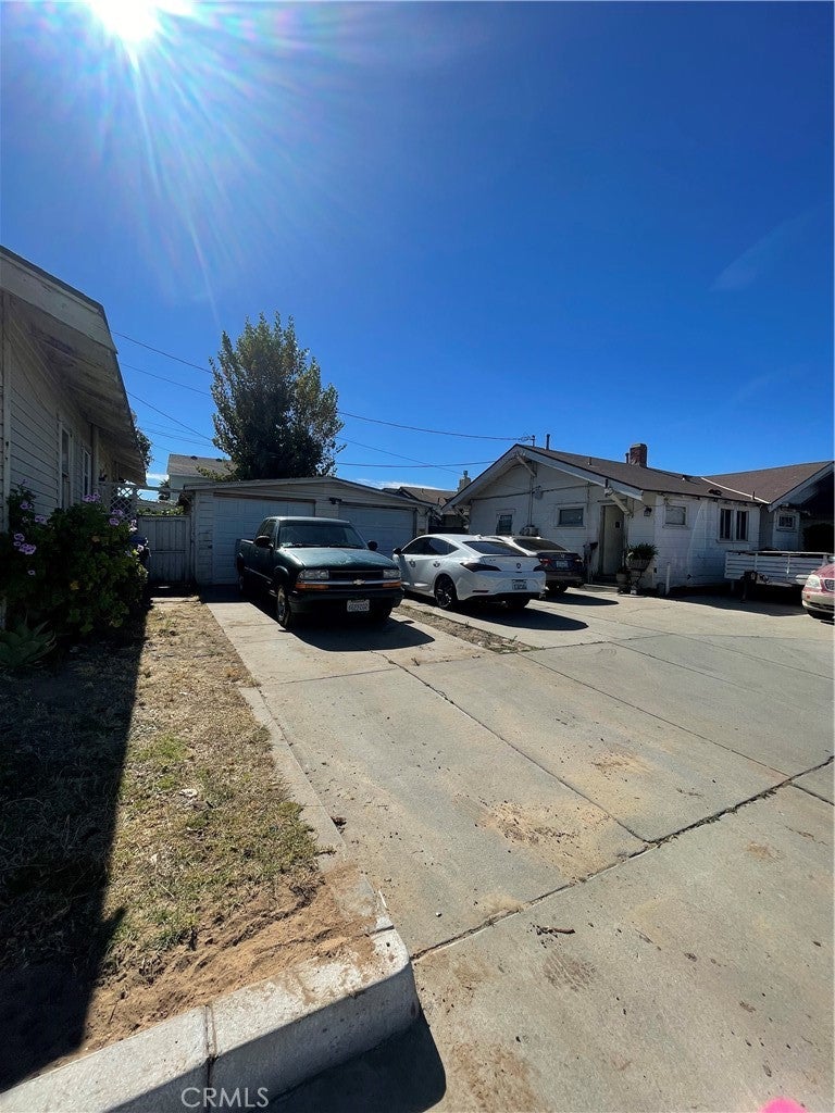 211 S Pine