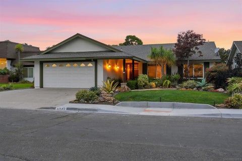 Photo of 6502 Edmonton Ave AVE, San Diego, CA 92122 (MLS # 260015539SD)