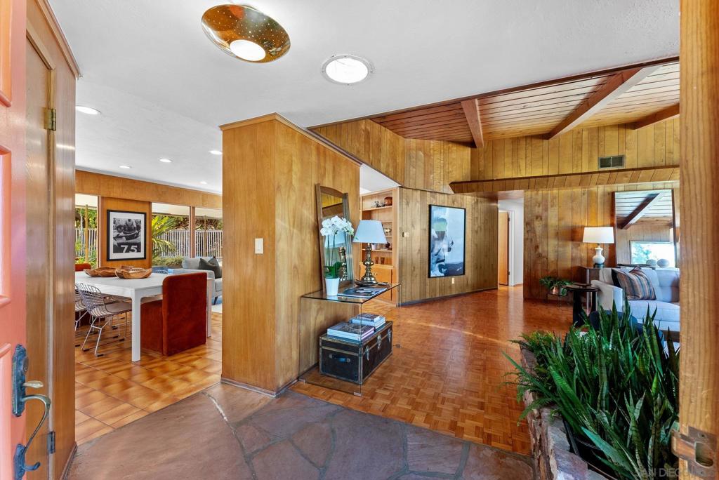 4936 Alzeda Drive