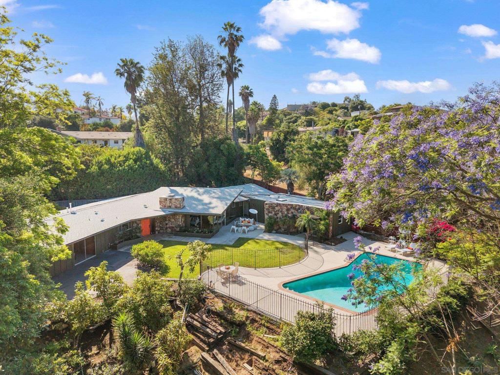 4936 Alzeda Drive