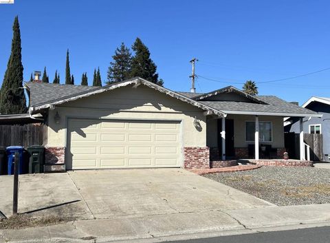 Photo of 190 Tahoe Dr Dr, Rio Vista, CA 94571 (MLS # 41128396)